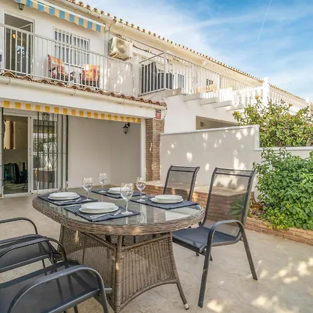 펜션 2 Bedroom Stunning In Mijas Costa